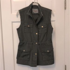 Olive Utility Vest- NWOT- LAST CHANCE